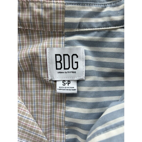 BDG Urban Outfitters Timmy Twist Cropped Shirt Button Front Multicolor S-P - Picture 3 of 6